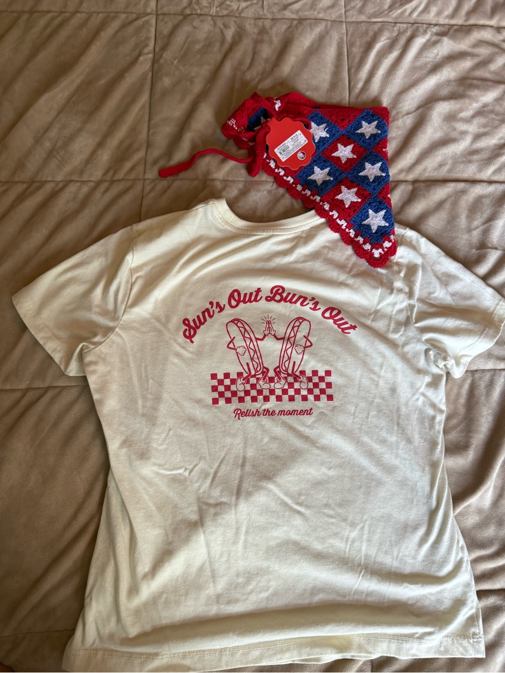 America vibes tee and bandana